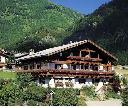 Residence Gruenwald Valles Esterno foto